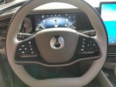 Denza D9 DM-i 1.5T 180km AWD Version 7 - photo 18