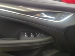 Buick Lacrosse Junyue 552T Luxury Edition - ფოტო 13