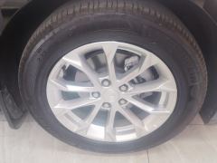 Buick Lacrosse Junyue 552T Luxury Edition - ფოტო 6
