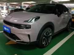 Lynk & Co 06 1.5T Shero Pink Special Edition - фото 1