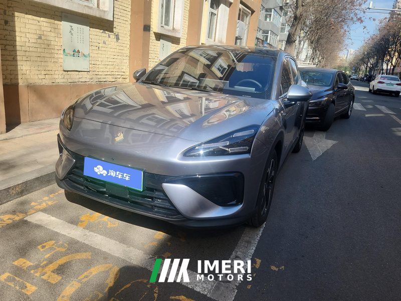 Baojun Yunhai PHEV version 1.5L 140km - ავტომობილი ჩინეთიდან