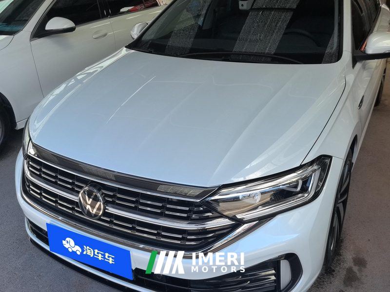 Volkswagen Jetta Sagitar 300TSI Dual Clutch Superior Edition