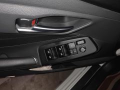 Toyota Avalon Dual-Engine 2.5L E-CVT Luxury Edition - ფოტო 13
