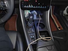 Toyota Avalon Dual-Engine 2.5L E-CVT Luxury Edition - ფოტო 19