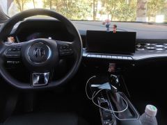 MG5 180DVVT CVT Luxury - фото 16