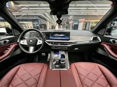 BMW X5 xDrive30Li Deluxe VersionM - ფოტო 12