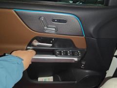 Mercedes-Benz GLB 220 Dynamic - ფოტო 12