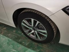 Honda Civic 240TURBO CVT Vigorous Edition - ფოტო 6