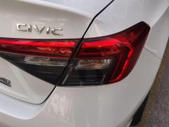 Honda Civic 240TURBO CVT Dynamic Edition - фото 5