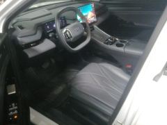 Geely Galaxy L6 EM-i 1.5L 140km Explorer Edition - ფოტო 14