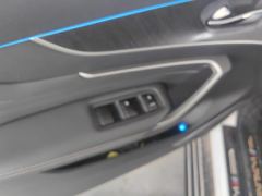 Venucia V 260T DCT Idol Edition - photo 12