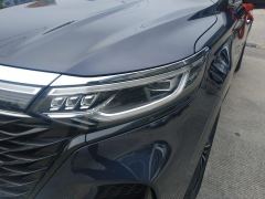 Roewe iMAX8 2.0T Supreme Edition - photo 4