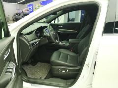 Cadillac XT4 28T FWD Luxury - ფოტო 14