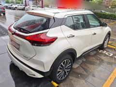 Nissan Kicks 1.5L Luxury Edition - фото 2