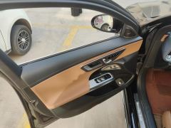 Mercedes-Benz E Class E-Class Facelift E 300 L Luxury - photo 12