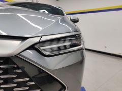 BYD Qin PLUS DM-i 120km Prestigious Edition - ფოტო 4