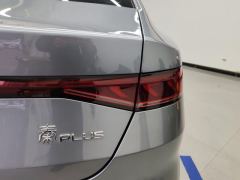 BYD Qin PLUS DM-i 120km Prestigious Edition - ფოტო 5