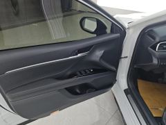 Toyota Camry 2.5G Luxury Edition - photo 13