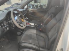 Porsche Macan 2.0T - ფოტო 14
