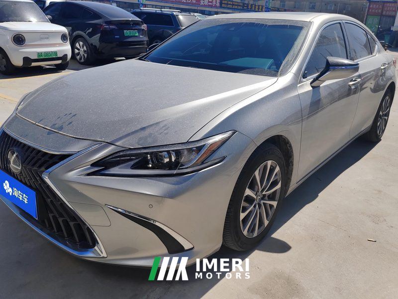 Lexus ES 200 Excellence Edition - ავტომობილი ჩინეთიდან