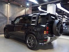 Land Rover Defender 110 3.0T 400PS X-Dynamic HSE - photo 16