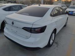 Volkswagen Lavida Advanced 1.5L Automatic Xin Yi Edition - фото 2
