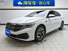 Volkswagen Jetta 300TSI Edition - ფოტო 1
