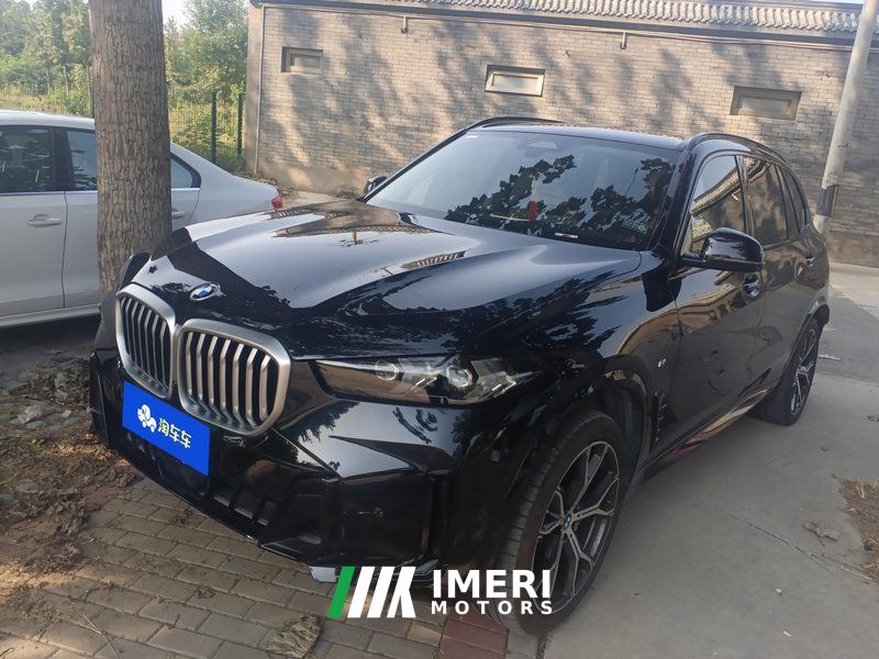 BMW X5 xDrive30Li Deluxe VersionM