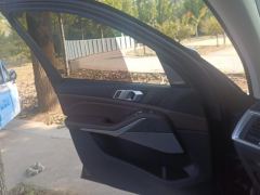 BMW X5 xDrive30Li Deluxe VersionM - ფოტო 12