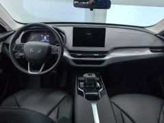 Hongqi E-QM5 500km Travel Edition - ფოტო 16