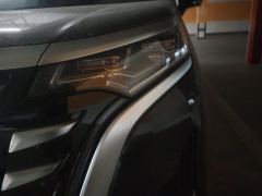 Denza D9 DM-i 1.5T 190km AWD Version 7 - ფოტო 4