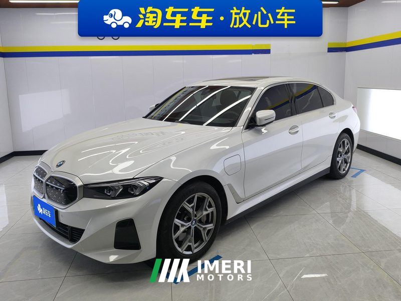 BMW i3 eDrive 35 L - автомобиль из Китая