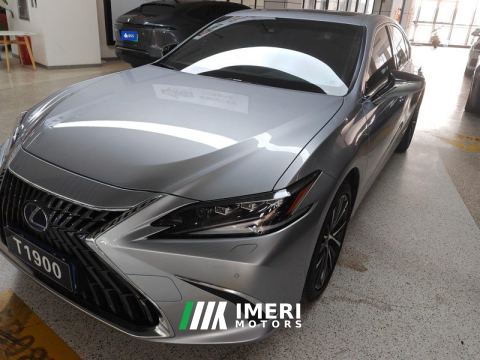 2022 Lexus ES 300h Premium Edition - ავტომობილი ჩინეთიდან