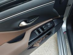 Lexus ES 300h Premium Edition - ფოტო 13