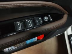 Honda UR-V 370TURBO AWD Premium Edition - фото 13