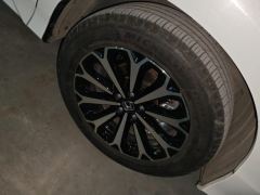 Honda UR-V 370TURBO AWD Premium Edition - фото 6