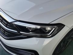 Volkswagen Jetta 300TSI Edition - ფოტო 4