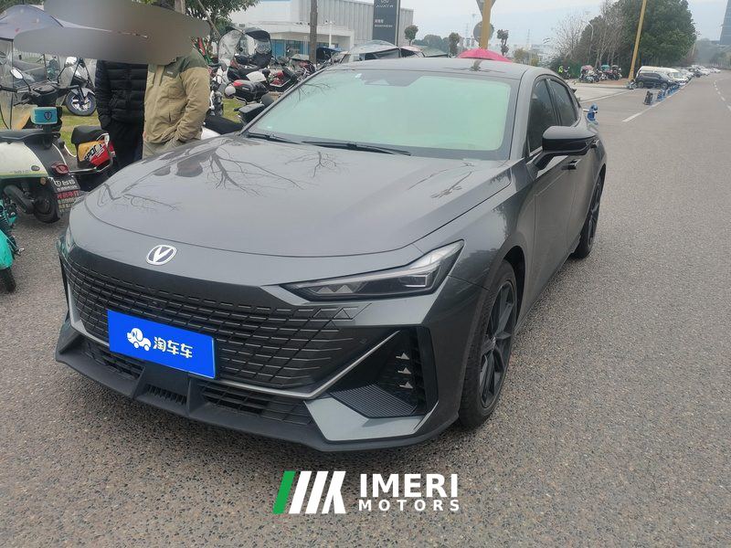 Changan UNI-V 1.5T Premium - ავტომობილი ჩინეთიდან