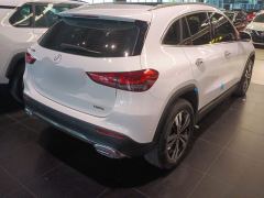 Mercedes-Benz GLA 220 - photo 2