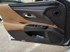 Lexus ES 200 Excellence Edition - ფოტო 13