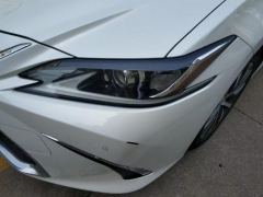 Lexus ES 200 Excellence Edition - ფოტო 4
