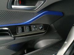 Toyota C-HR 2.0L Luxury - photo 13