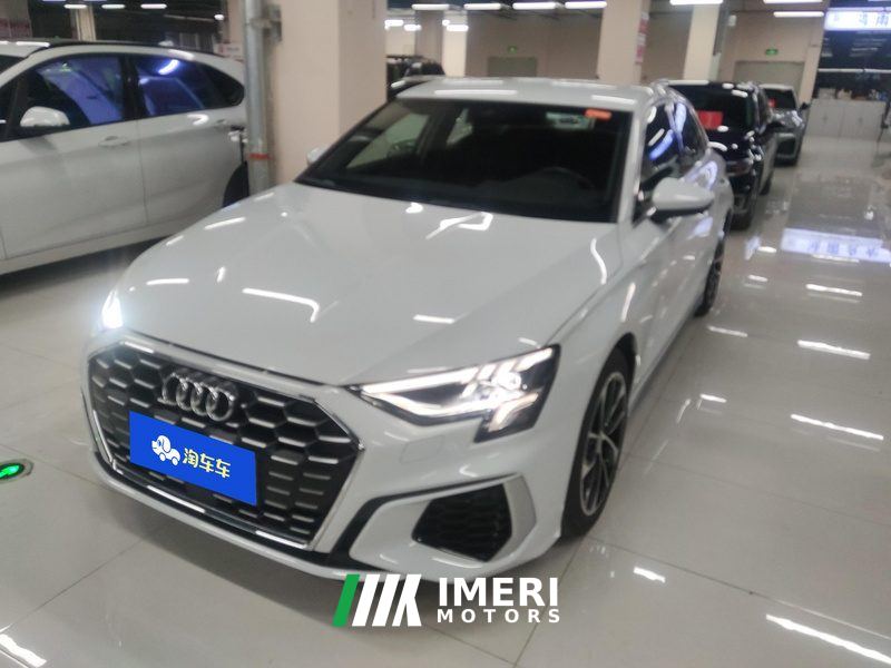 Audi A3 Sportback 35 TFSI Sport - автомобиль из Китая