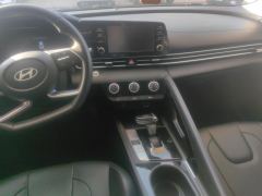 Hyundai Elantra 1.5L CVT Elite Edition - фото 17