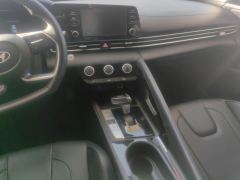 Hyundai Elantra 1.5L CVT Elite Edition - фото 19