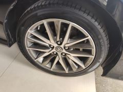 Toyota Camry 2.5G Luxury Edition - ფოტო 6