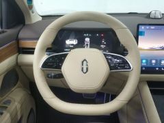 AITO M7 1.5T 240km PLUS Edition 5 - ფოტო 18
