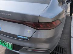BYD Qin PLUS DM-i 55km Prestigious Edition - ფოტო 5