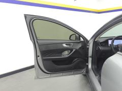 Roewe D7 Plug-in Hybrid 1.5L 125km Flagship Edition - фото 12