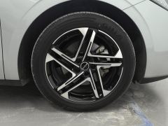 Roewe D7 Plug-in Hybrid 1.5L 125km Flagship Edition - фото 6
